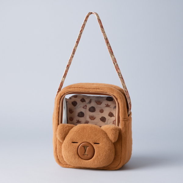 Mochila de peluche con diseño de oso