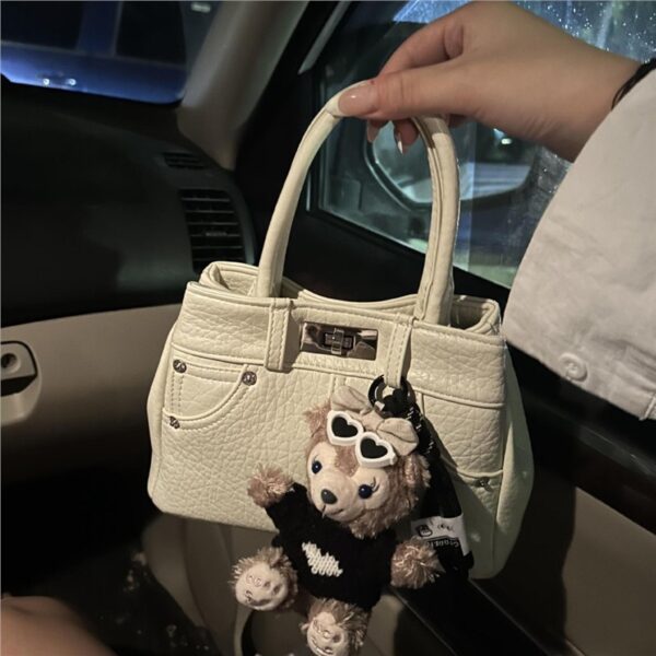 Bolso de Denim Personalizado para Mujeres: Tu Compañero Ideal para el Día a Día