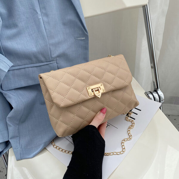 Bolso de Hombro de Cadena con Diamantes: ¡El Accesorio Todo en Uno para Mujeres!