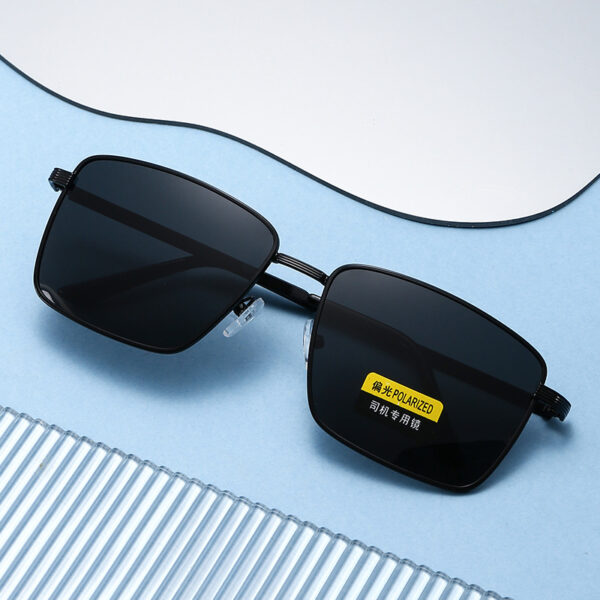 Gafas de Sol Polarizadas para Hombre - ¡El Esencial para Conducir!
