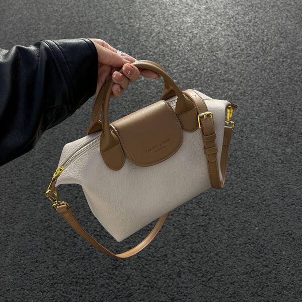 Womens New Casual Versatile Shoulder Bag