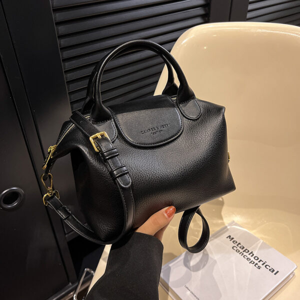 Womens New Casual Versatile Shoulder Bag