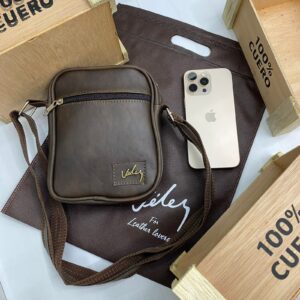 Bolso cruzado de cuero Vélez para caballero