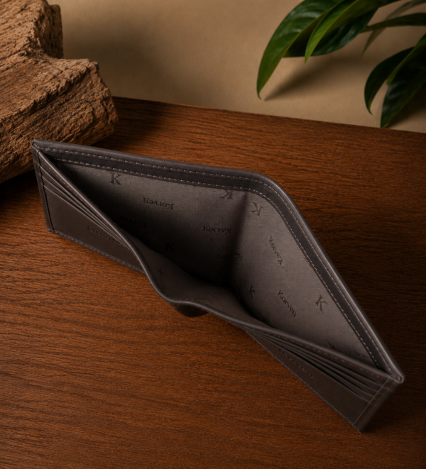 Billetera Cuero Korven Hombre Diseño Moderno y Práctico