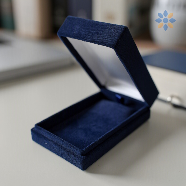 Caja de Lujo para Joyería Azul con Interior Acolchonado