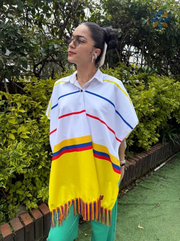 Poncho Selección Colombia VIP con Diseño Tradicional