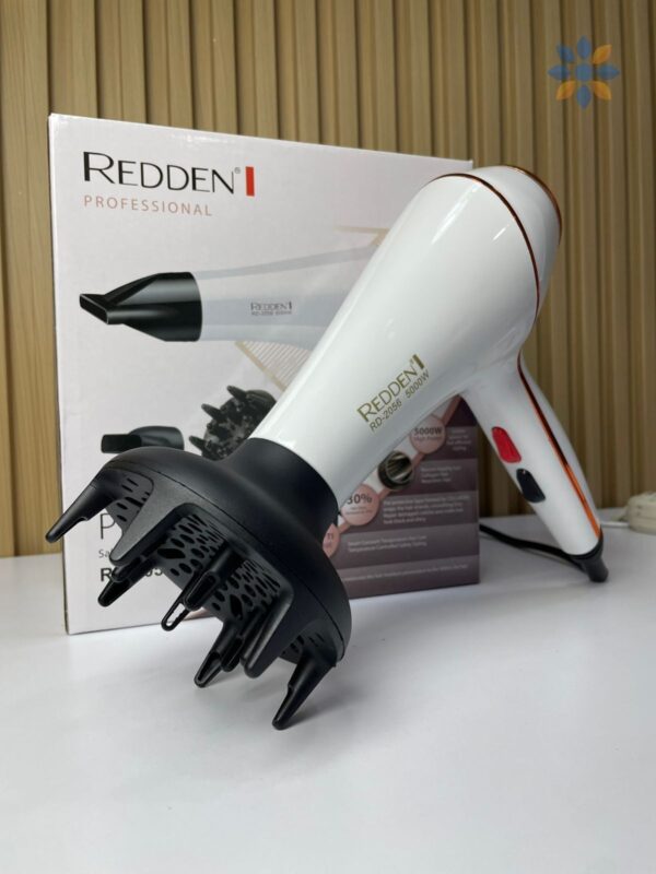 Secador REDDEN Proluxe 5000W potente y ergonómico