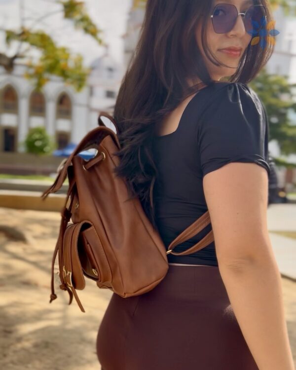 Mochila Dama DACOTA de Diseño Clásico y Elegante
